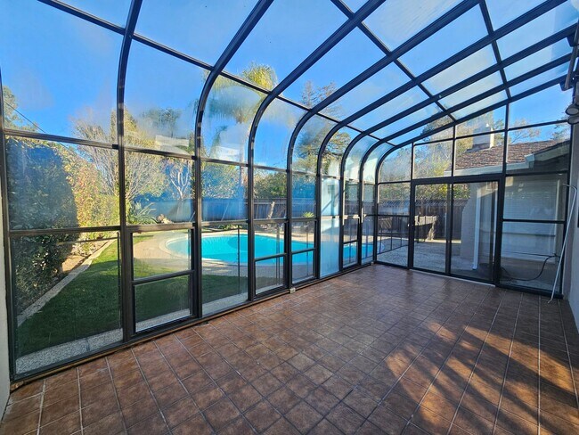 Building Photo - Spacious Willow Glen Home nestled near the end of a quiet cul-de-sac.