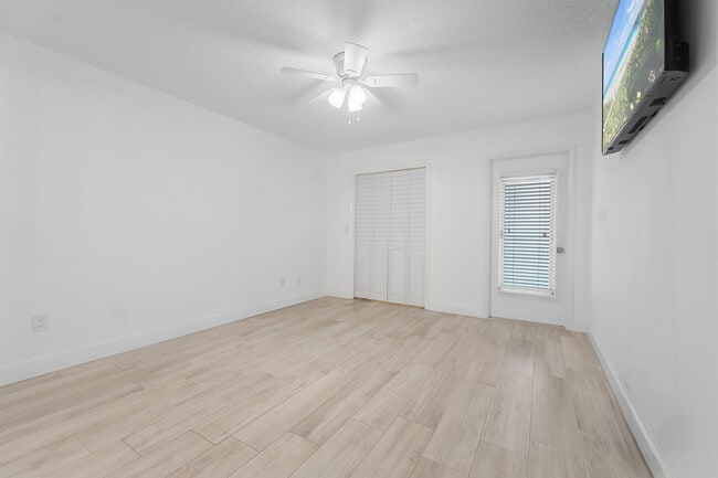 Building Photo - 109 Wettaw Ln