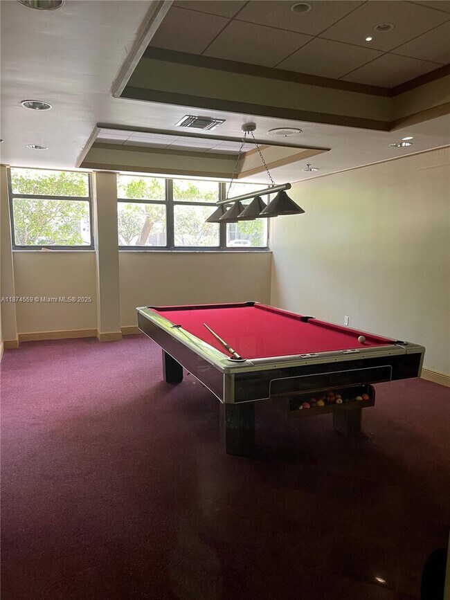 Building Photo - 2501 Brickell Ave