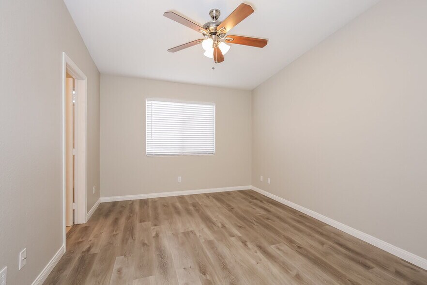Building Photo - 5238 Olive Dale Ct