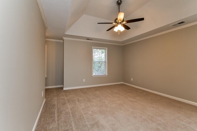 Building Photo - 4960 Grand Pines Dr