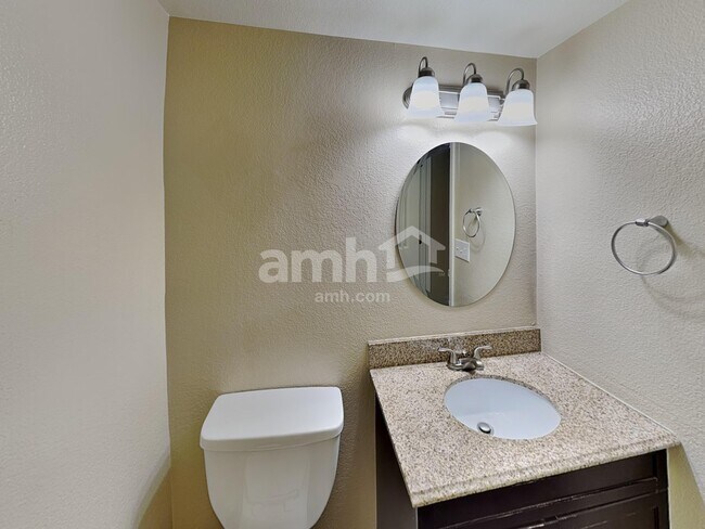 Building Photo - 2664 Comanche Creek Dr