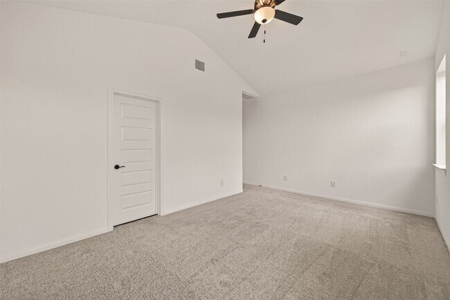 Building Photo - 7327 Blue Gentiana Ln