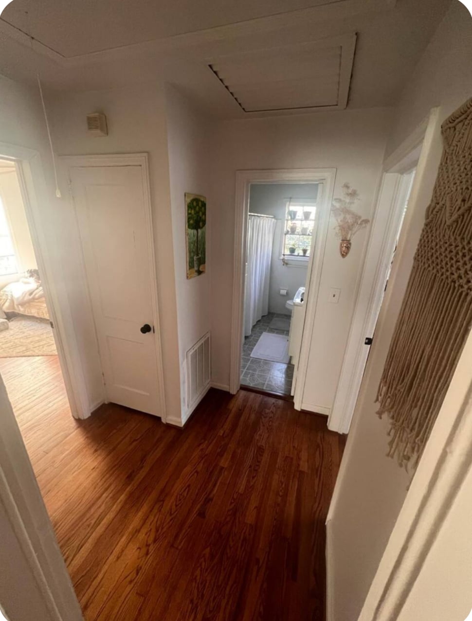 Hallway - 1659 Dresden Dr NE