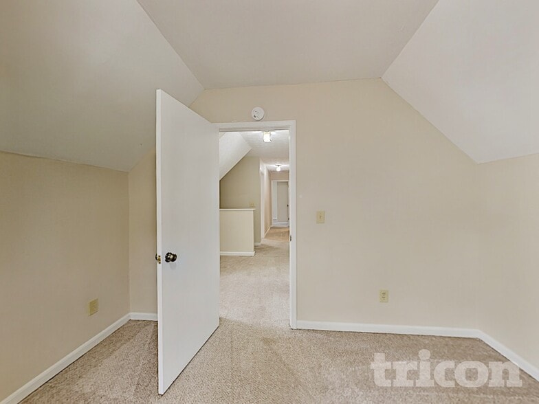 Building Photo - 740 Cedar Farms Dr