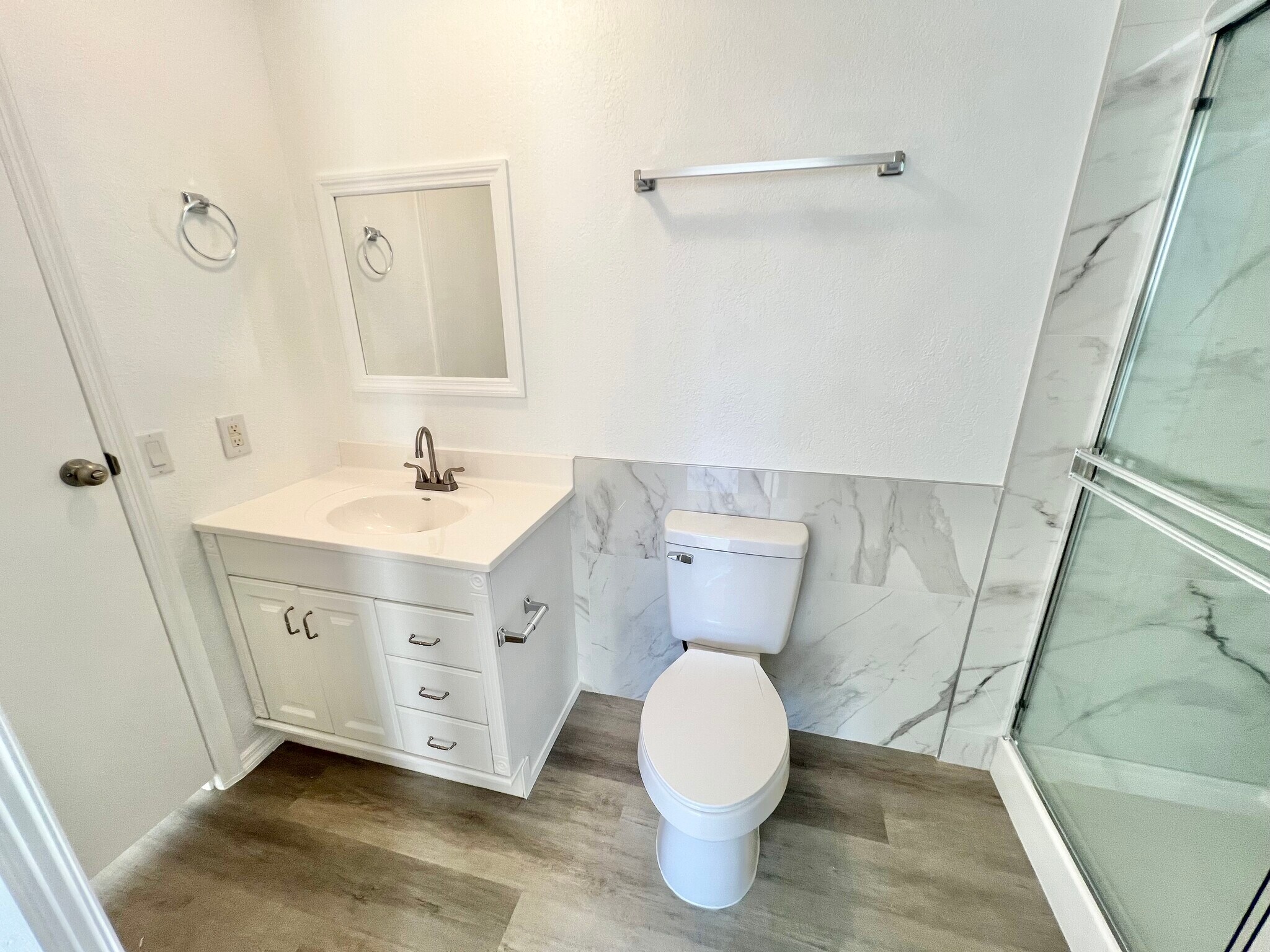 Building Photo - 14051 SE 63rd Ter