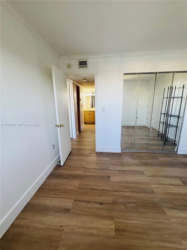 Building Photo - 1101 SW 122nd Ave