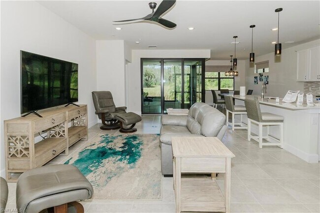 Building Photo - 5697 Mayflower Way