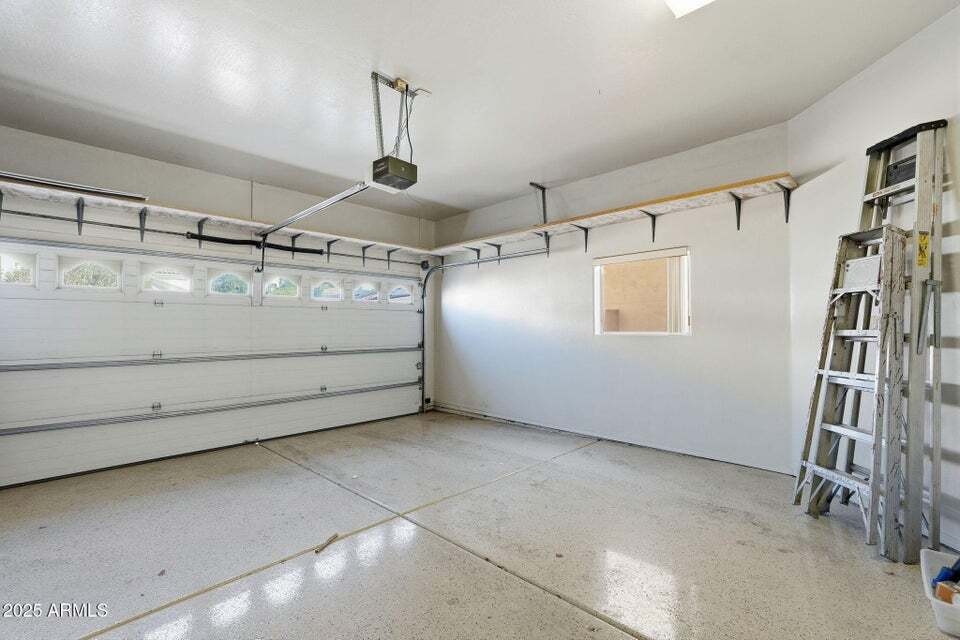 Building Photo - 1747 E Northern Ave