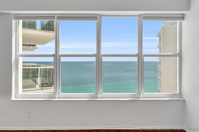 Building Photo - 3700 Galt Ocean Dr