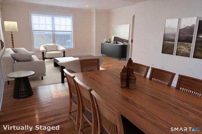 Building Photo - 1707 Summer St