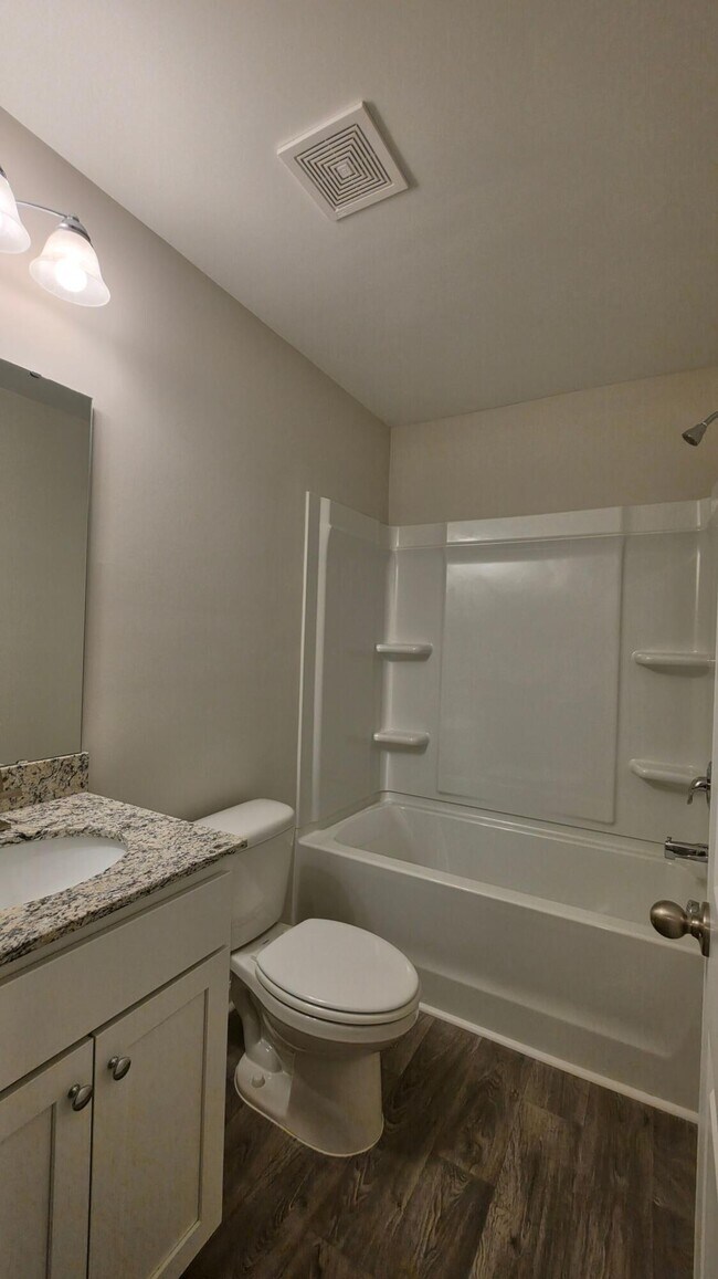 Building Photo - 1773 Camazay Dr