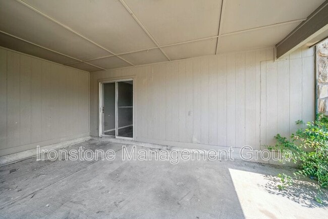 Building Photo - 8217 N 117th E Ave