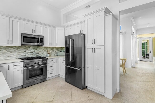 Building Photo - 116 Coral Cay Dr