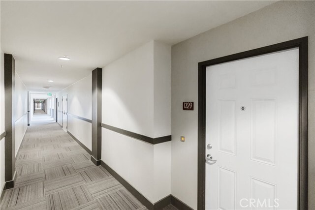 Building Photo - 1329 Scholarship