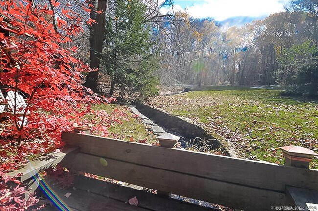 Building Photo - 185 Catering Rd