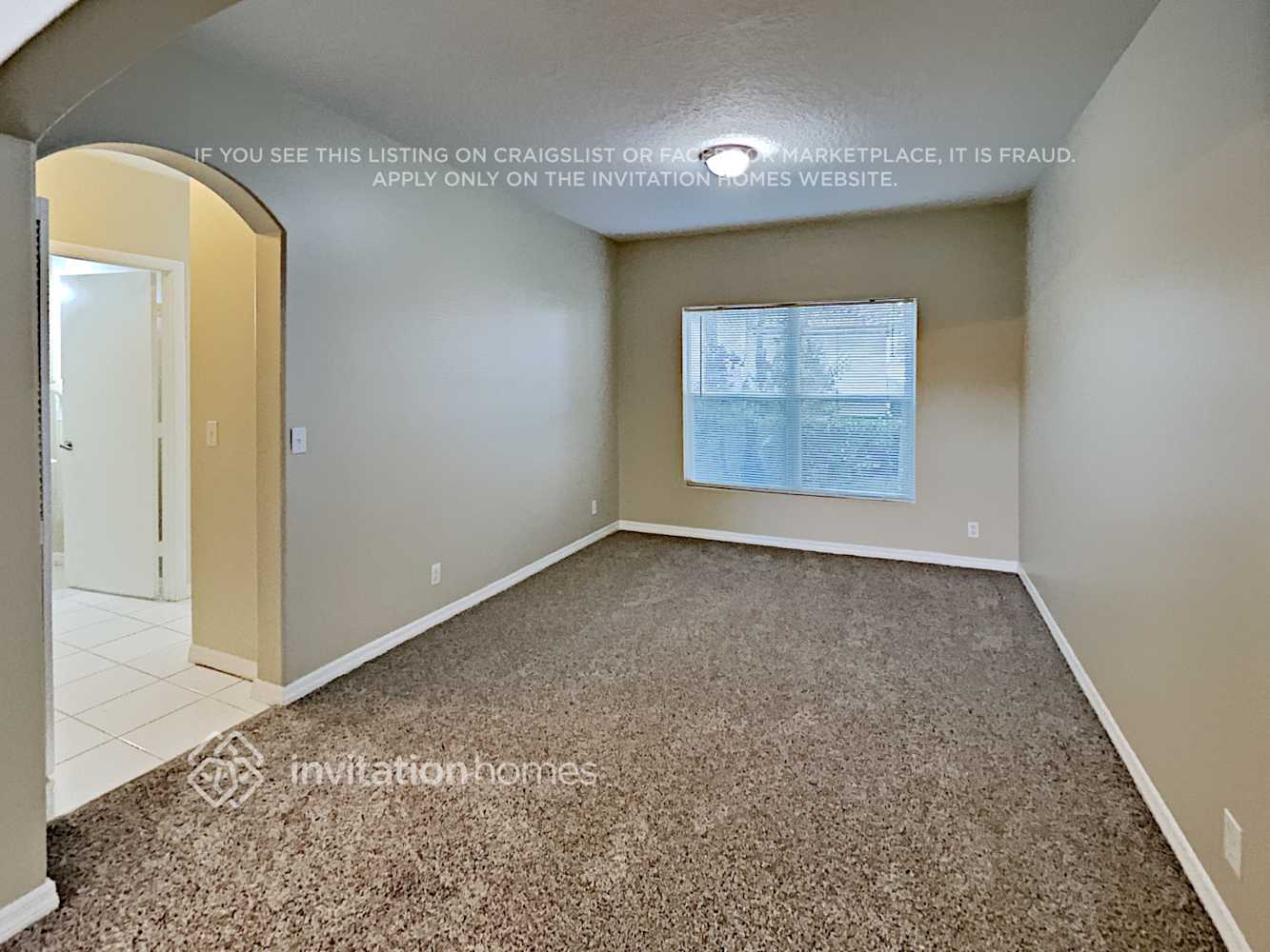 Building Photo - 3811 Jasmine Ln