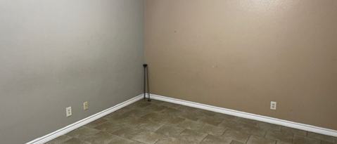 Building Photo - 6614 Cedar Hill