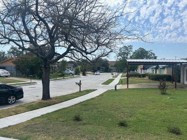 Building Photo - Absolutely! It truly does sound like a wonderful place to call home.