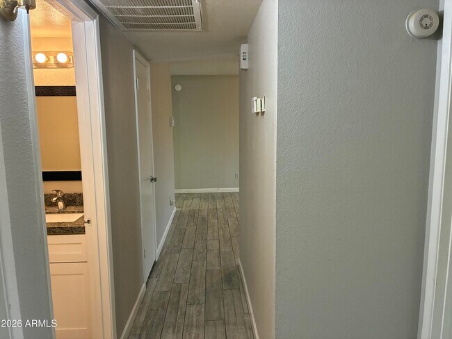 Building Photo - 6713 W Carol Ave