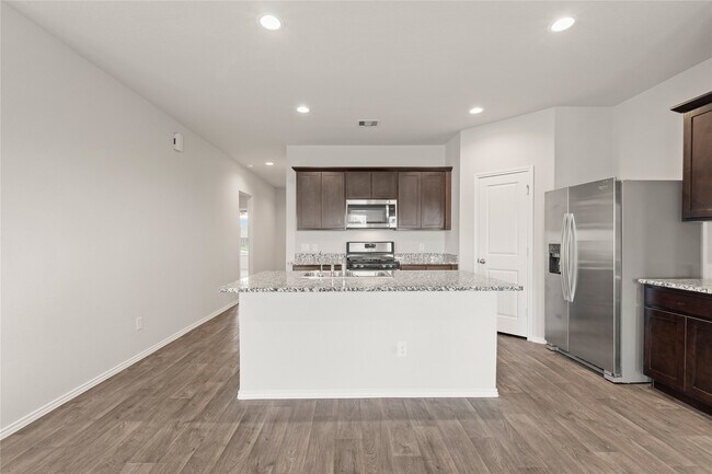 Building Photo - 6414 Clyde Arbor Dr