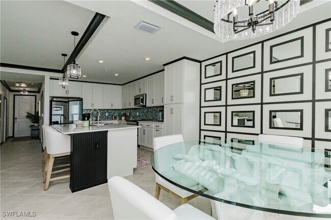 Building Photo - 5555 Double Eagle Cir