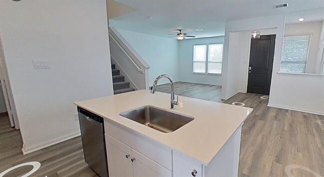 Building Photo - 22700 Elyson Falls Dr