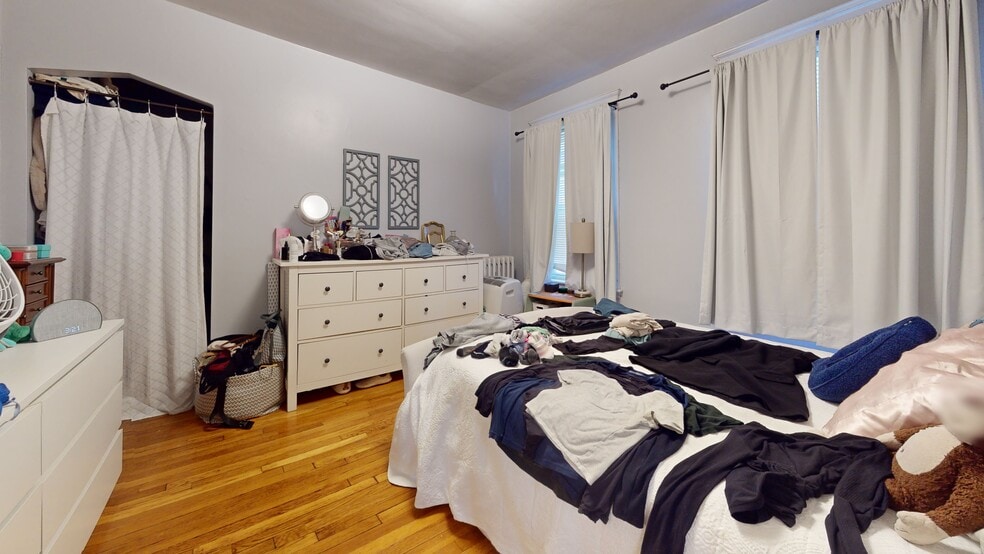 Building Photo - 101 Colborne Rd