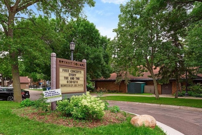 Building Photo - 3023 Dupont Ave S