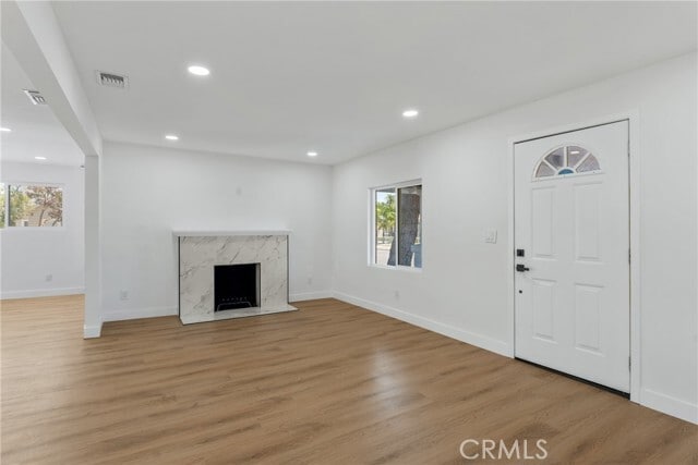 Building Photo - 2105 Genevieve St