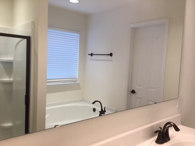 Building Photo - 4276 Kathert Ct