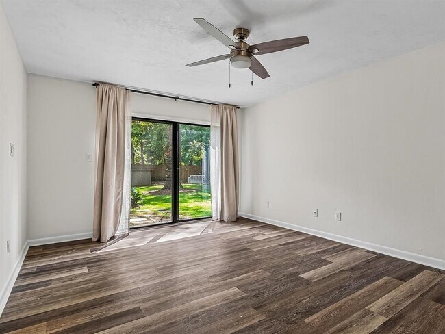 Building Photo - 3335 Micanopy Trail