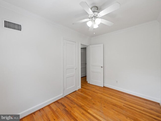 Building Photo - 423 Mt Vernon Ave