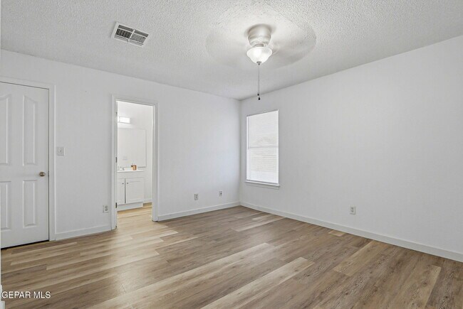 Building Photo - 11864 Mesquite Rock Dr