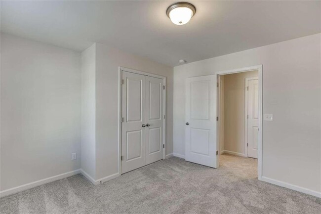 Building Photo - 4741 Medlock Ln