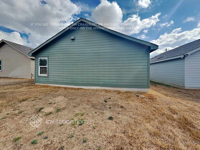 Building Photo - 13407 Ashworth Blvd