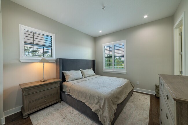 Building Photo - 3018 Safflower Cir