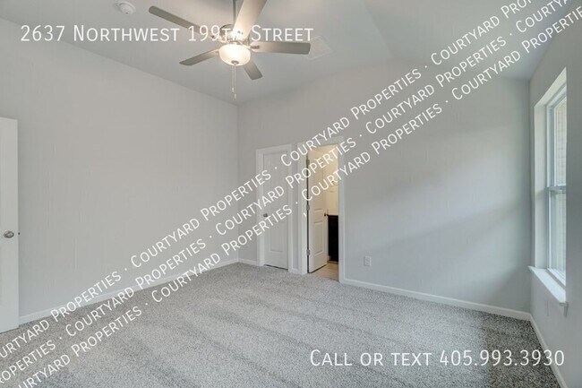 Building Photo - 2637 NW 199th St