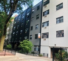 Building Photo - 520 W Oakdale Ave