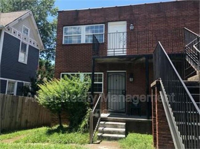 Primary Photo - 2359 E 5th Ave