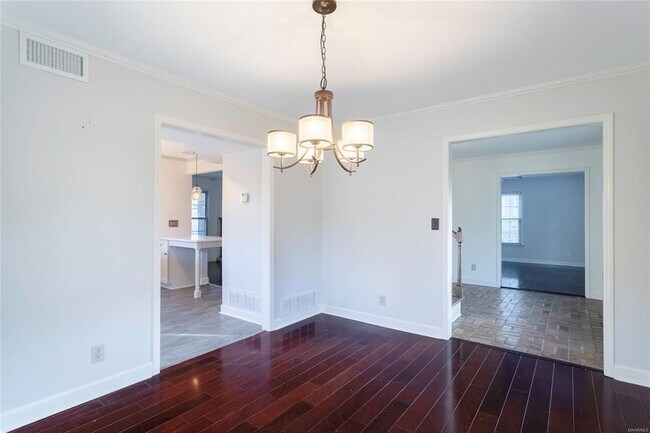 Building Photo - 149 Ledyard Dr