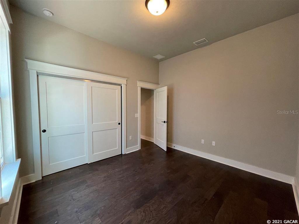 Building Photo - 2520 NW 48th Ter