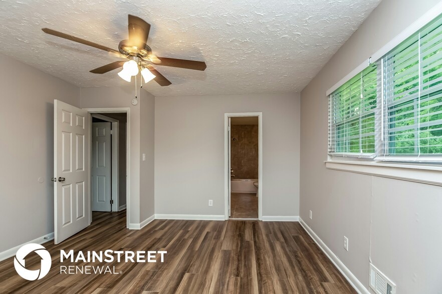 Building Photo - 4069 Rockey Valley Dr