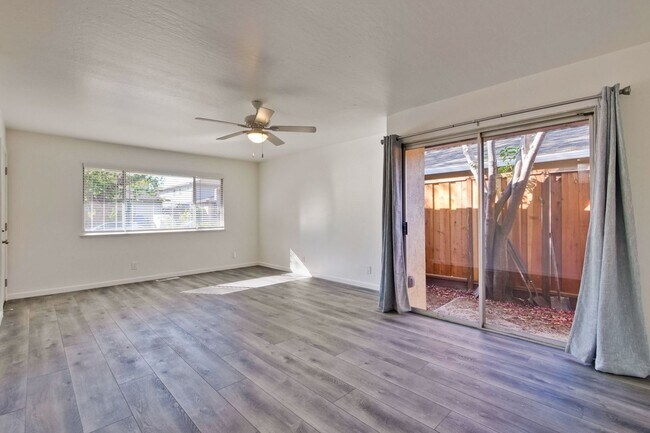Building Photo - 683 Arbutus Ave