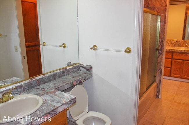 Building Photo - 3 br, 2 bath House - 4300 Canyon Valley Road