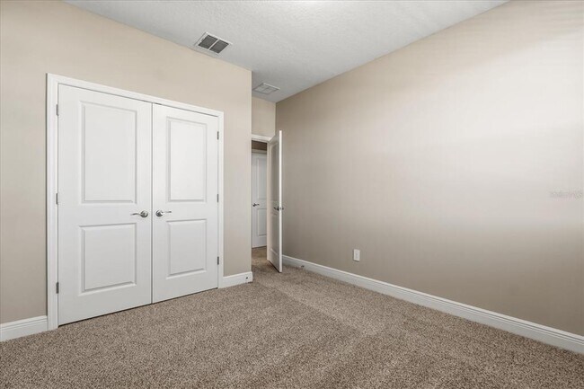 Building Photo - 16496 Silver Brook Wy