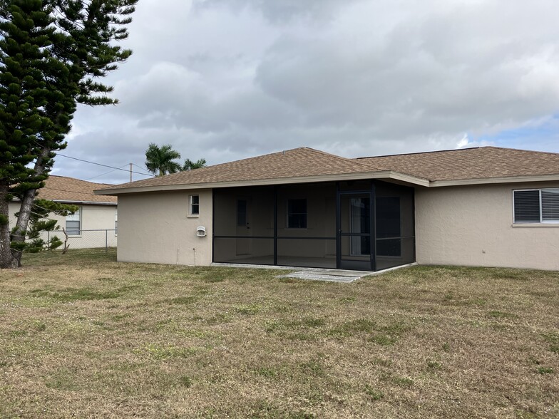 Rear view of home - 3712 SW 5th Pl