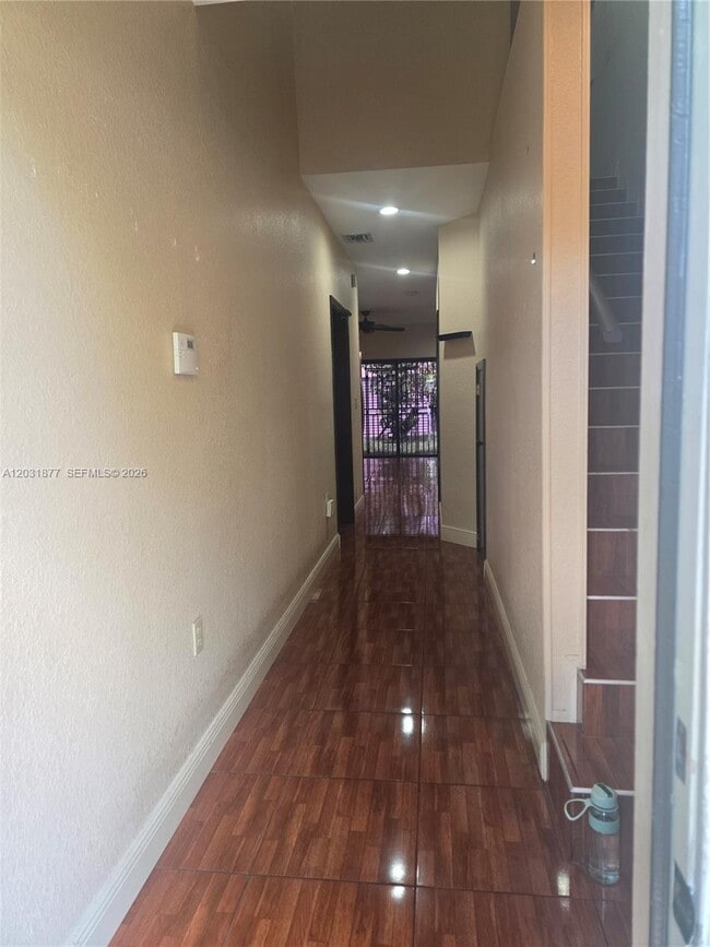 Building Photo - 1461 SW 40th Terrace