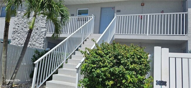 Building Photo - 6777 Winkler Rd