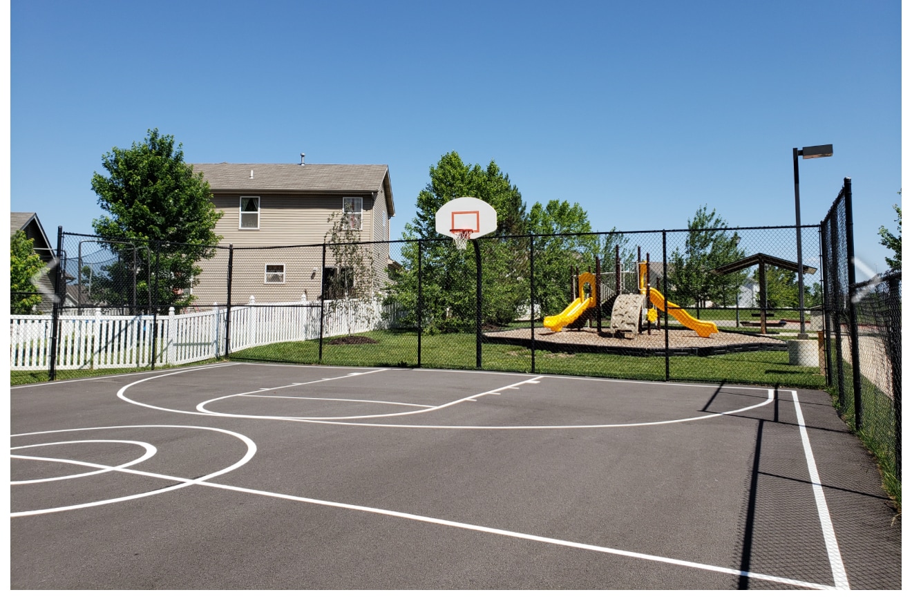 Building Photo - 2302 Spring Creek Ln